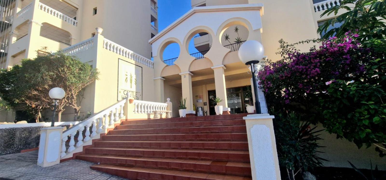 Spacious 3-Bedroom Duplex Apartment With Heated Pool & Ocean View In Castle Harbour, Arona ลอส กริสเตียนอส ภายนอก รูปภาพ